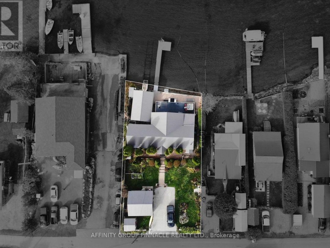 14 ORIOLE ROAD, Cameron Lake
