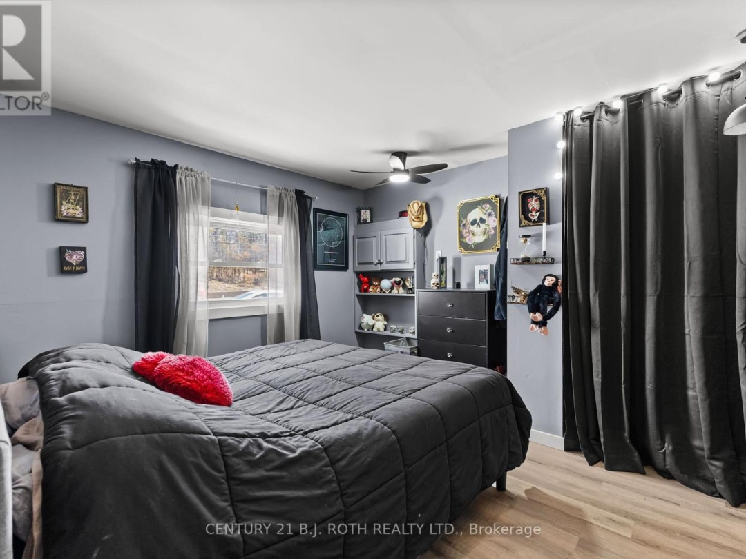 1411 HWY 11 S, Gravenhurst (Morrison)