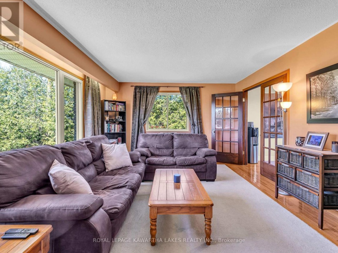 328 CEDAR GLEN ROAD, Kawartha Lakes (Verulam)