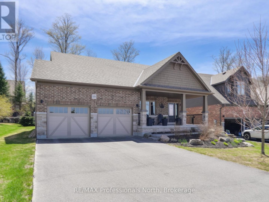 19 SELKIRK DRIVE, Huntsville (Chaffey)