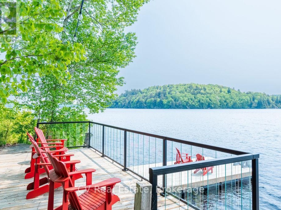748 BIG ISLAND, Lake Vernon
