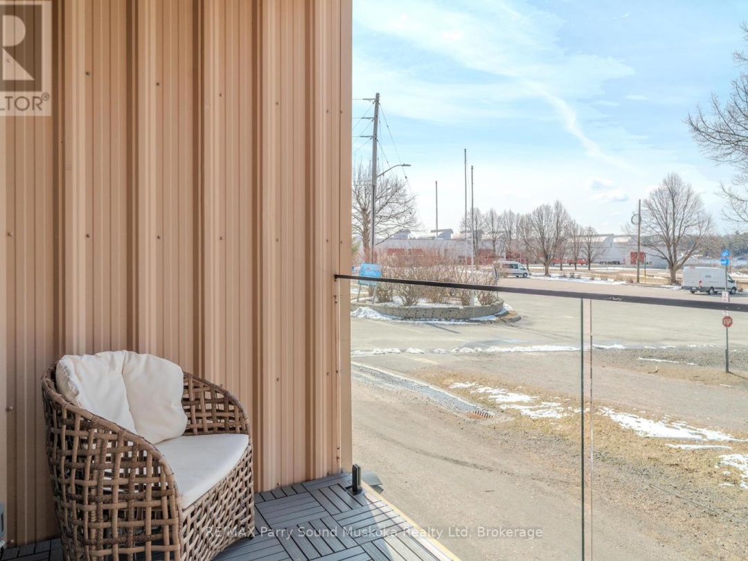 4 - 21 PROSPECT STREET, Parry Sound