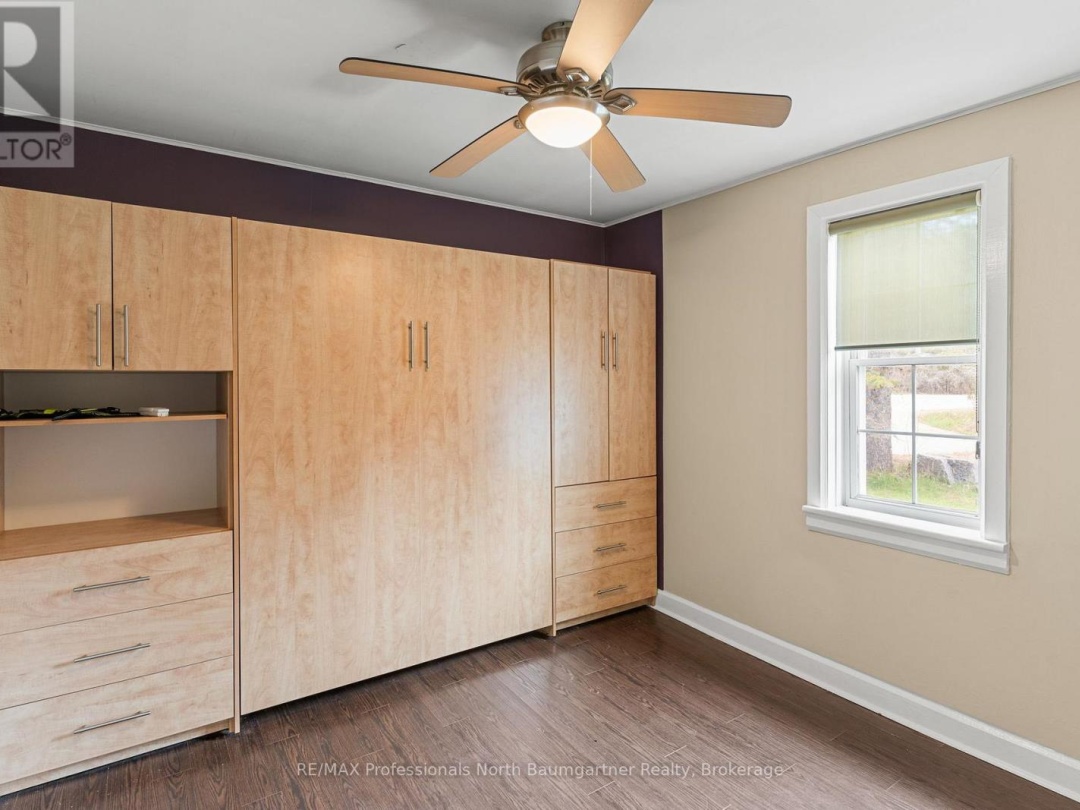 10752 COUNTY ROAD 503, Highlands East (Glamorgan)