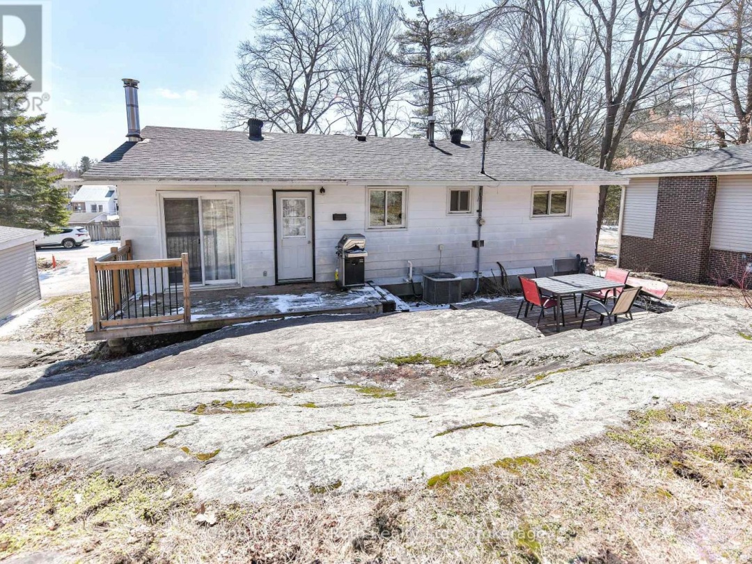 620 PINEDALE ROAD, Gravenhurst (Muskoka (S))