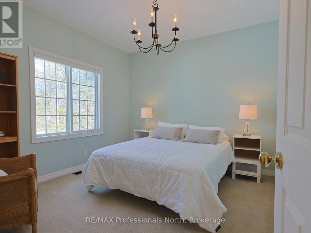 31 DEERFOOT TRAIL, Huntsville (Brunel)