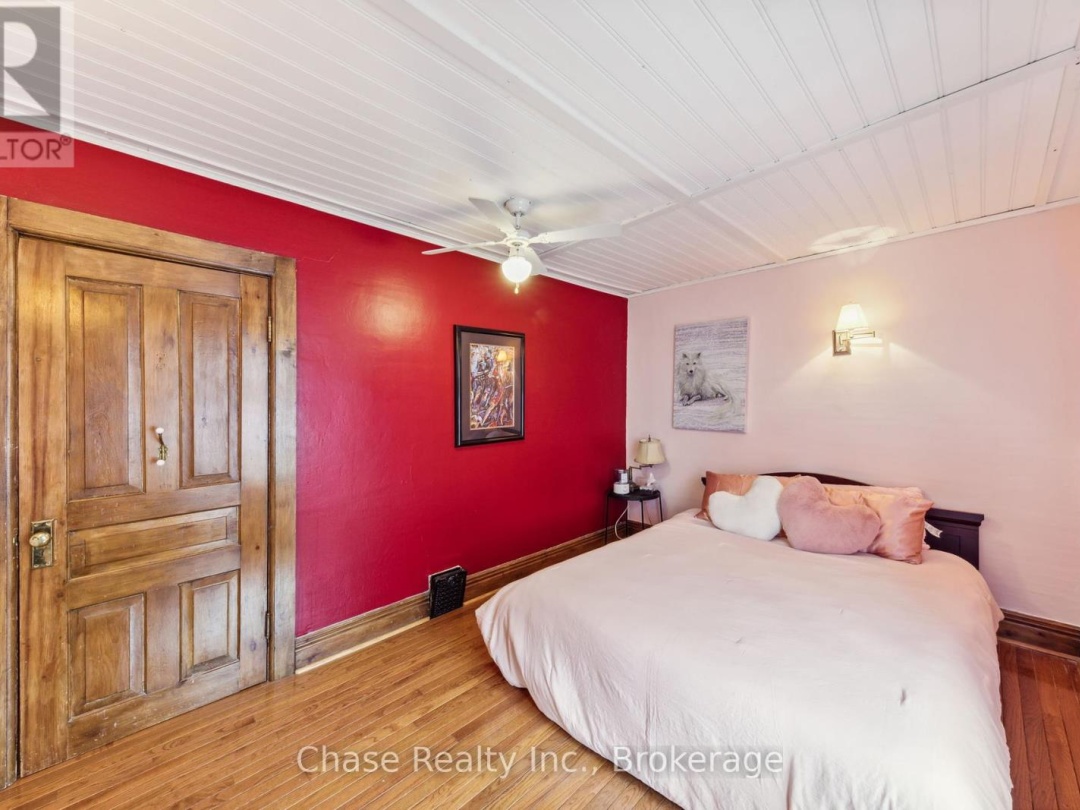746 SIXTH AVENUE, 