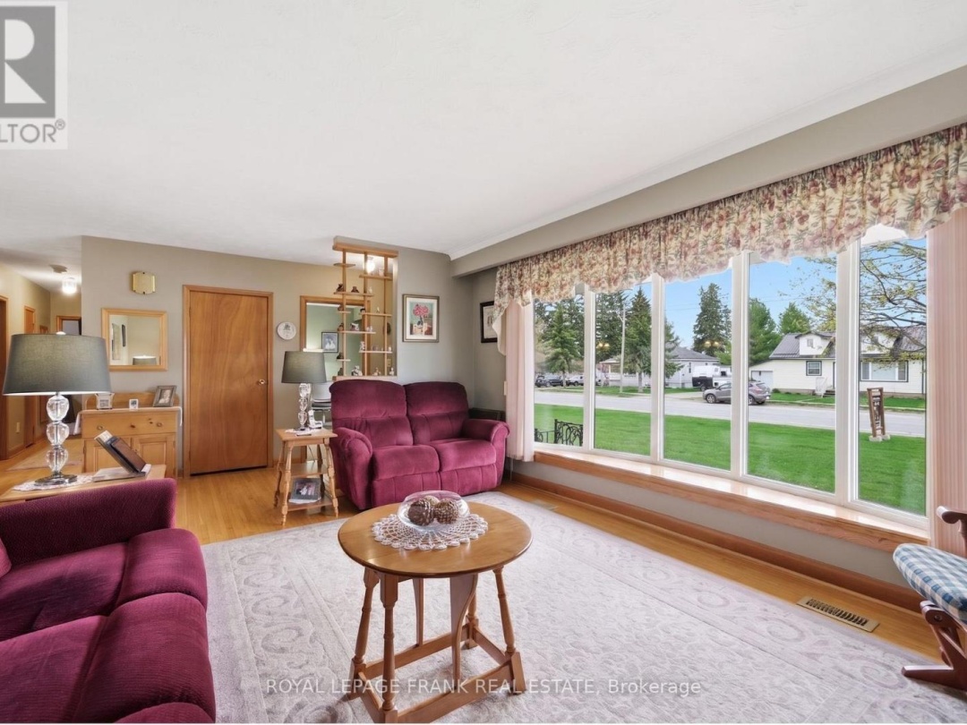 958 ELDON ROAD, Kawartha Lakes (Oakwood)