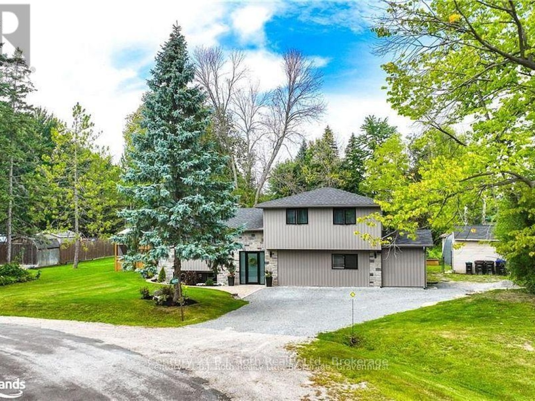 4693 DANIEL STREET, Ramara (Atherley)