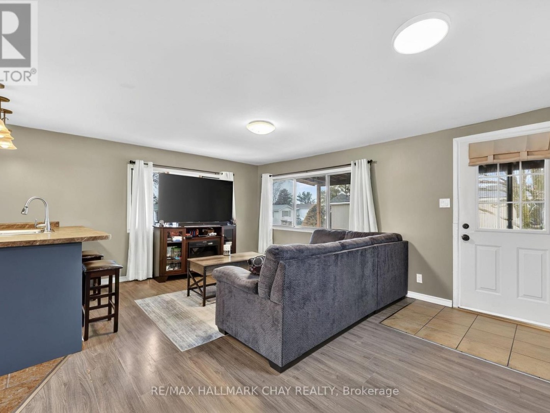 4125 ELAINE STREET, Severn