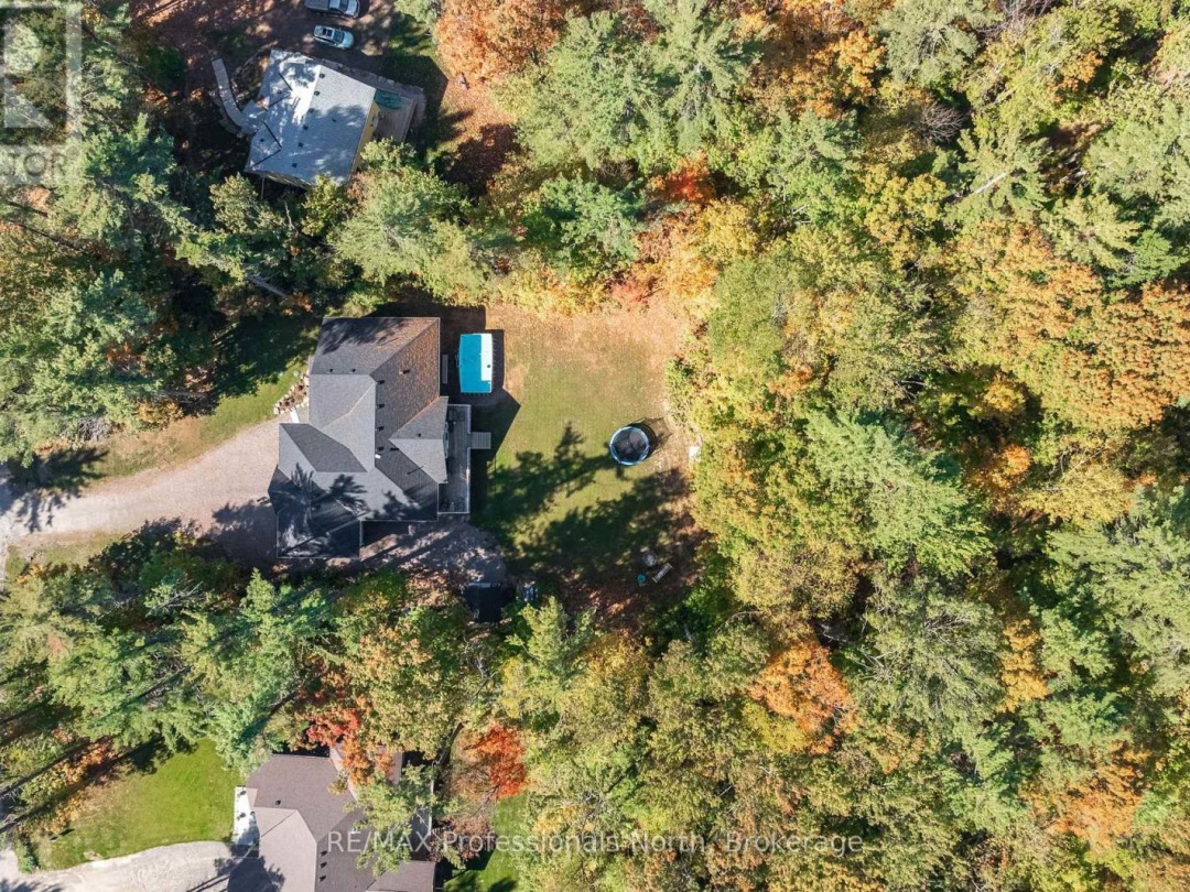 1034 XAVIER STREET, Gravenhurst (Morrison)