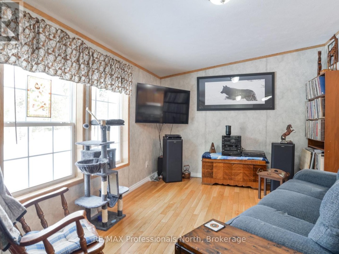 1874 HIGHWAY 118 E, Bracebridge (Draper)