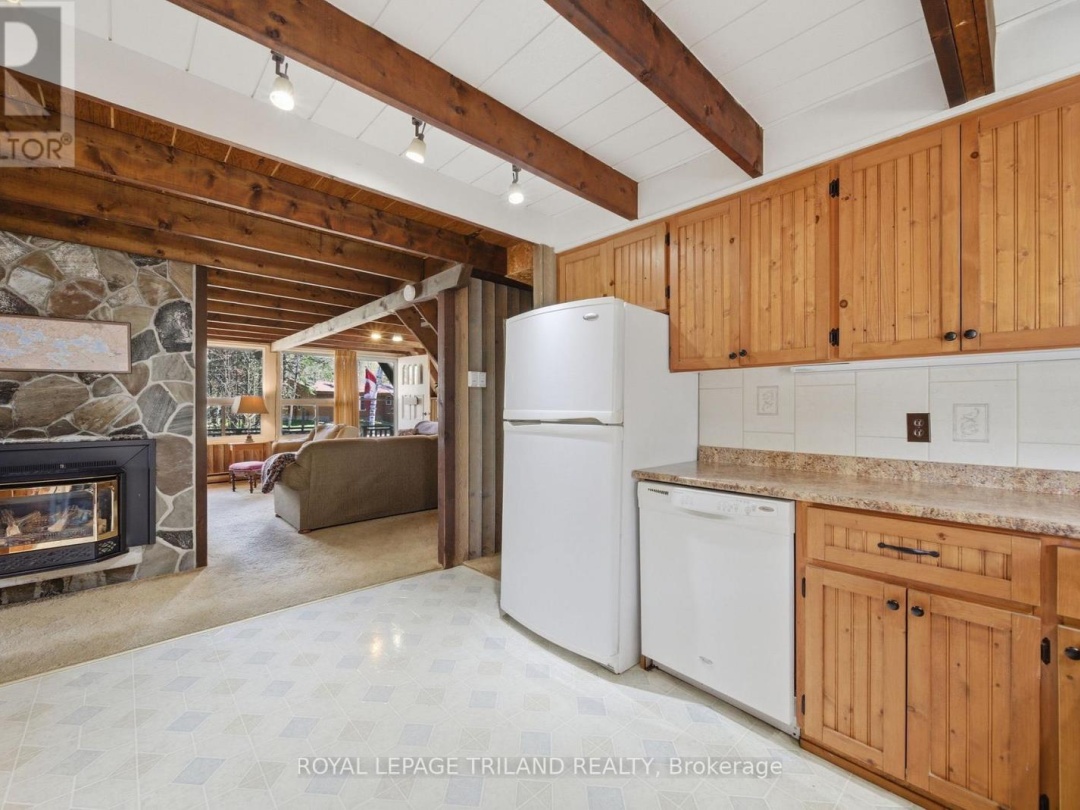1003 CHIPPEWA LANE, Lake Muskoka