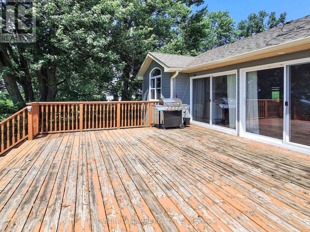 1662 LAKESHORE DRIVE, Lake Simcoe