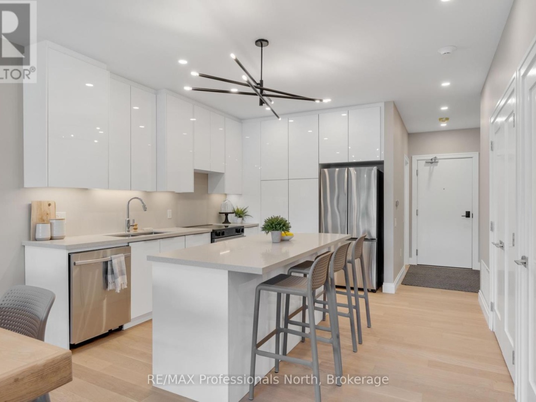 204 - 32 BRUNEL ROAD, 