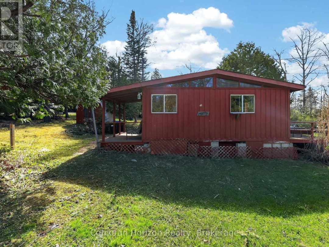 26 WATERSIDE DRIVE, Georgian Bay