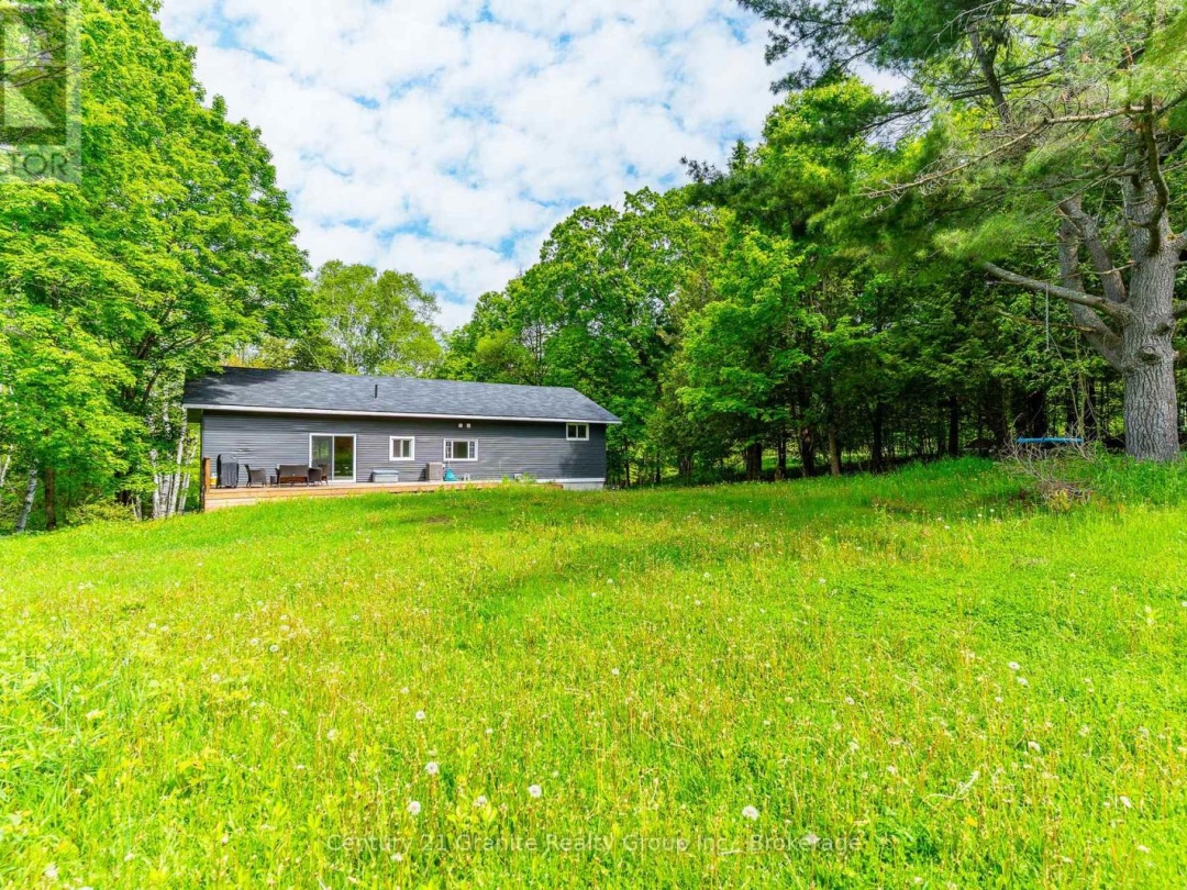 1630 KASHAGAWIGAMOG LAKE ROAD, Minden Hills (Minden)