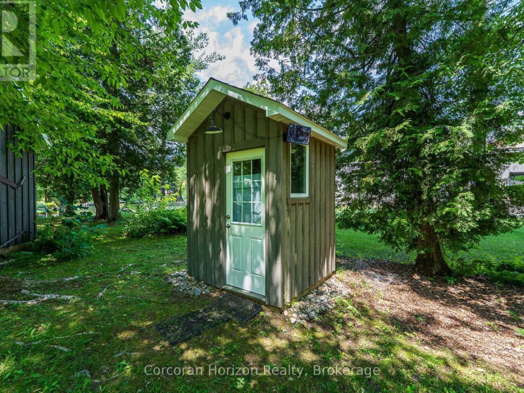 1068 HARTLEY ROAD, Severn River
