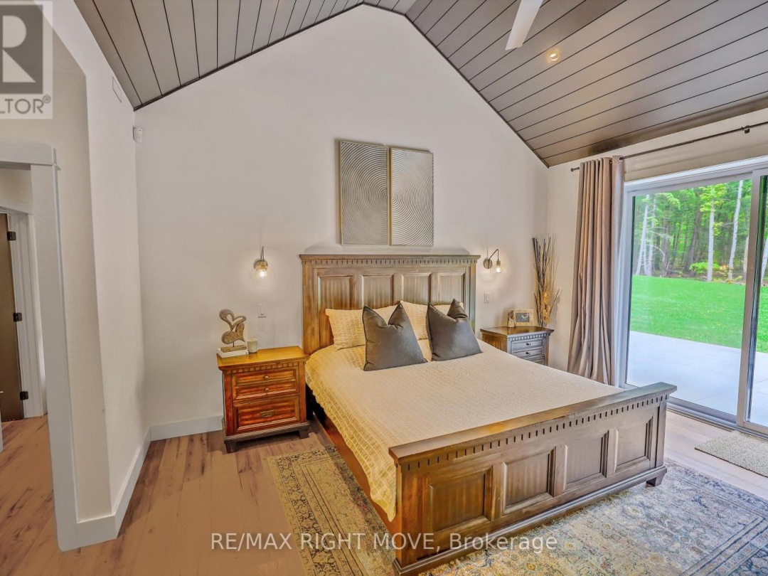 1025 DAVIS DRIVE, 