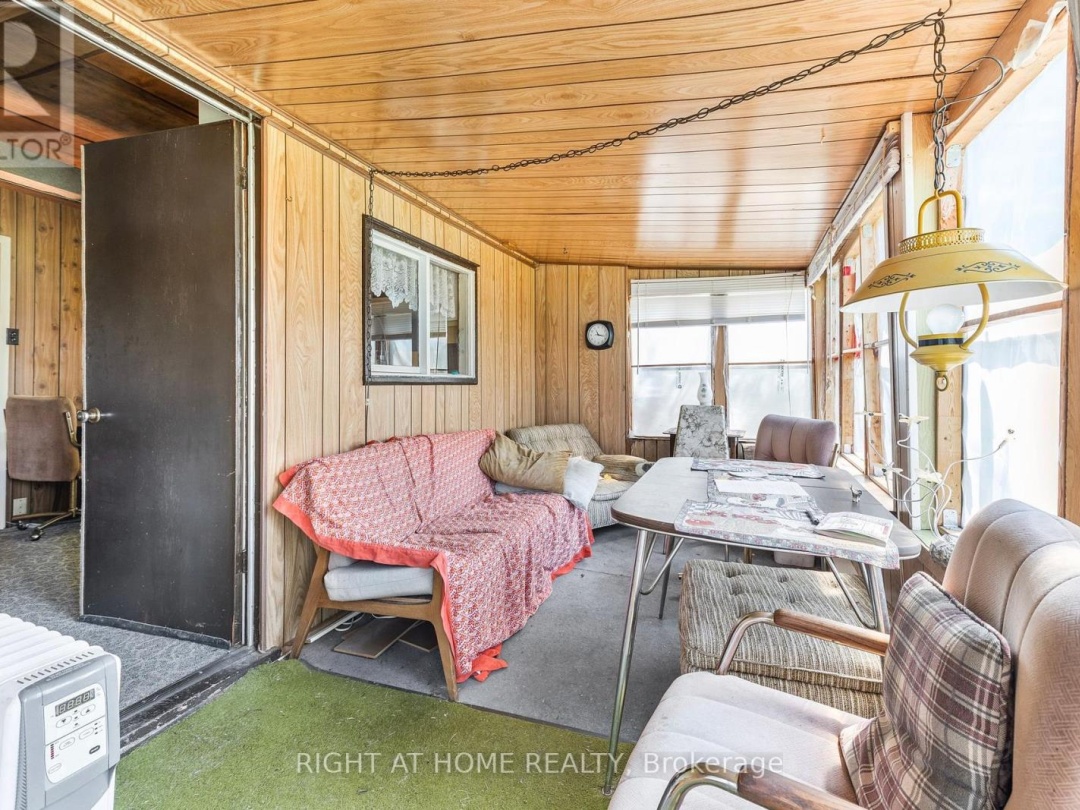 194 MCGUIRE BEACH ROAD, Kawartha Lakes (Carden)