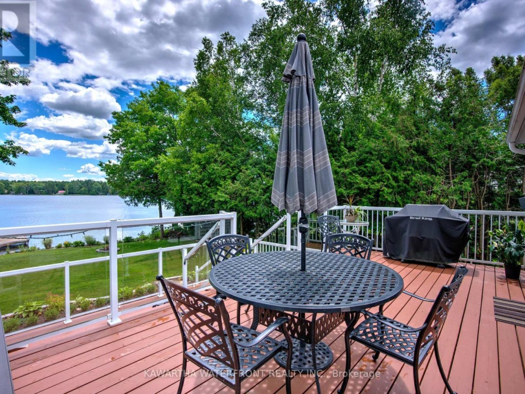 26 GREENWOOD CRESCENT, Canal Lake