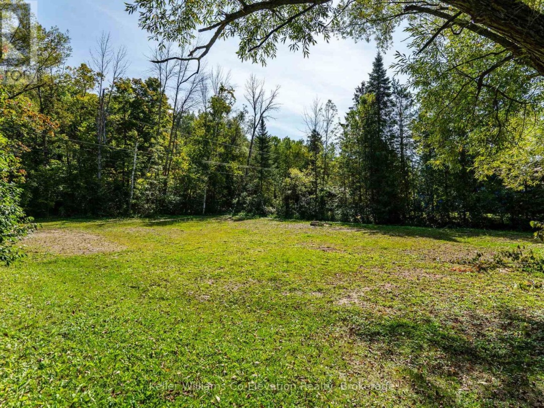 3 CROSSINGVIEW LANE, 