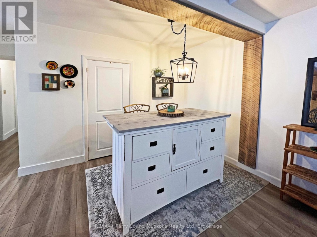 4 - 118 ISABELLA STREET, Parry Sound