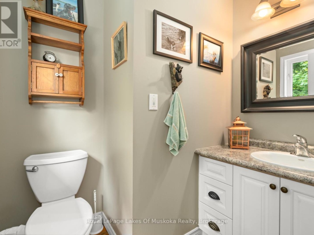 1484 SHANGRILA ROAD, 