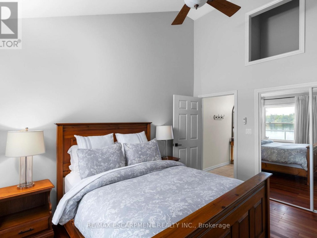3 - 1166 NORTH SHORE DRIVE, 