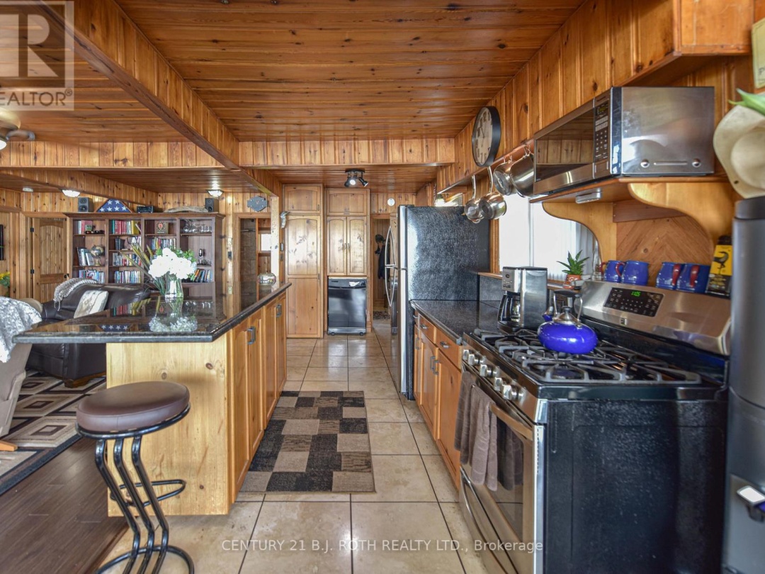 3939 MENOKE BEACH ROAD, 
