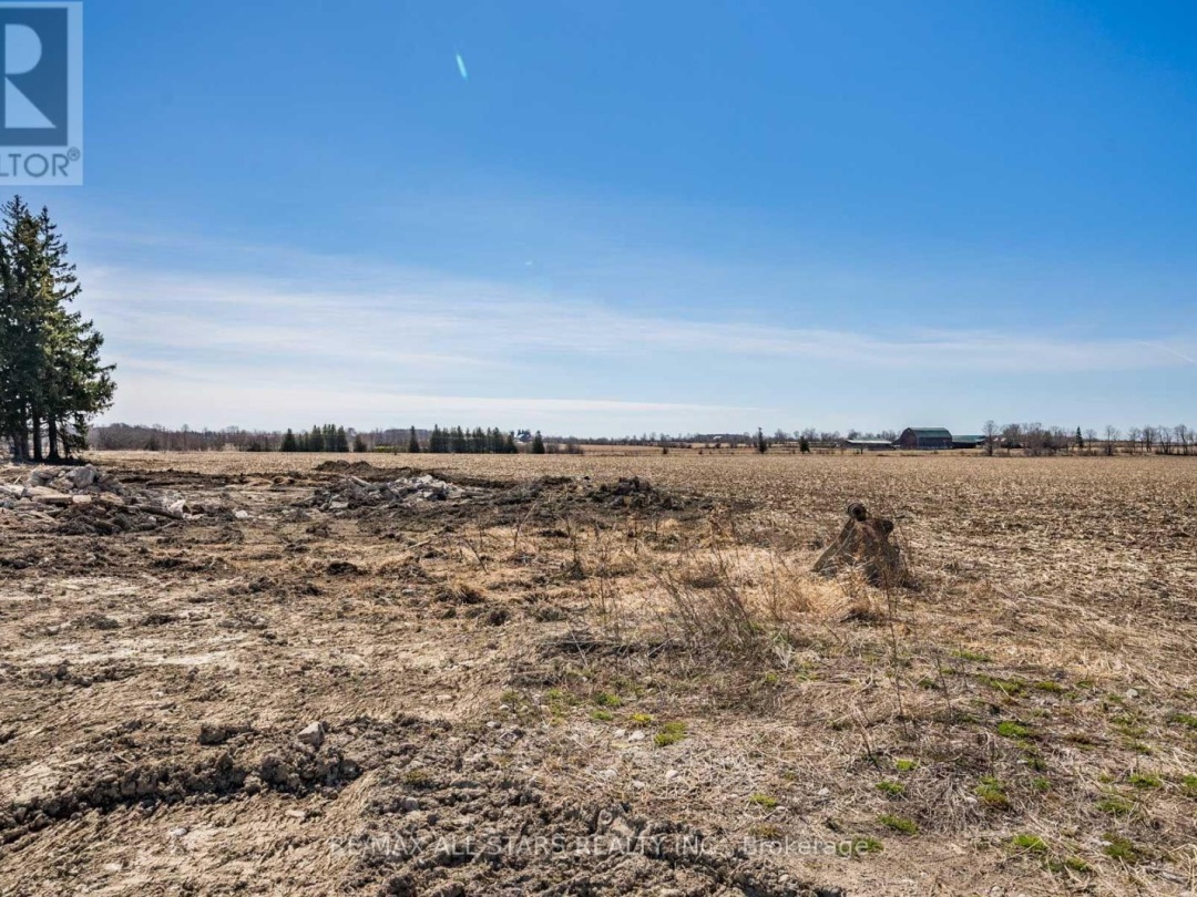 201 ROYAL OAK ROAD, Kawartha Lakes (Mariposa)