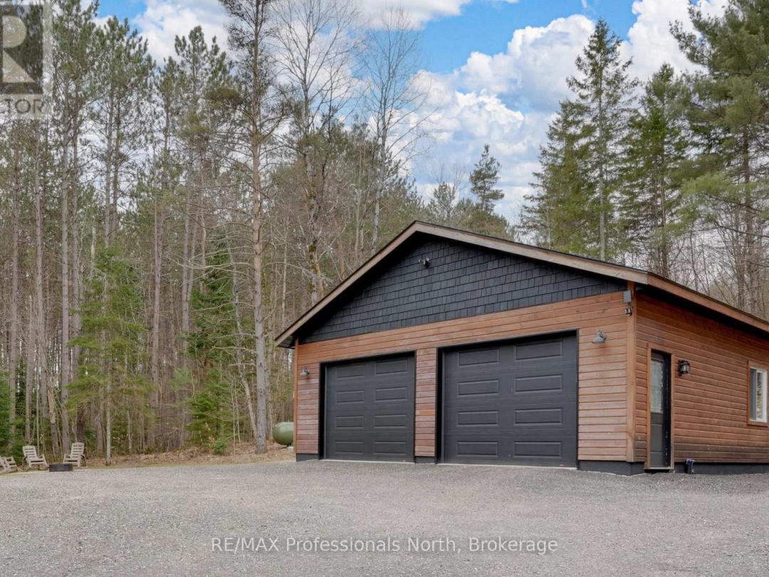 44 North Waseosa Lake Road, Huntsville (Chaffey)
