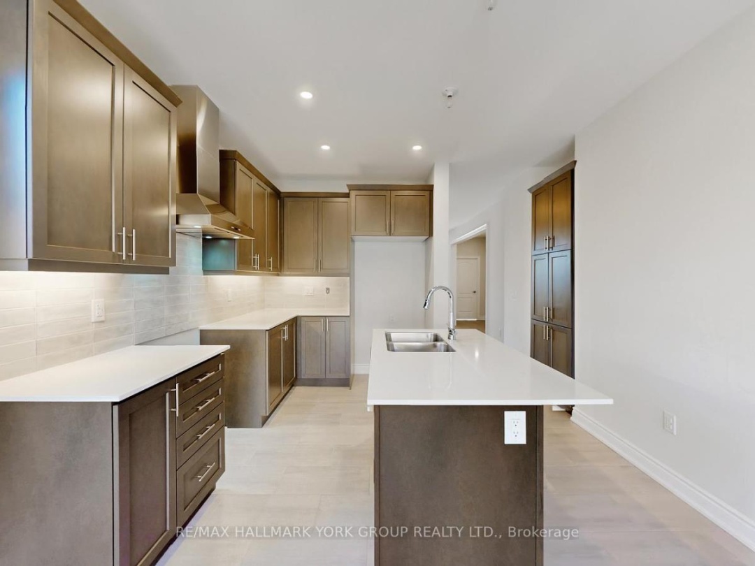 2968 MONARCH DRIVE, Orillia