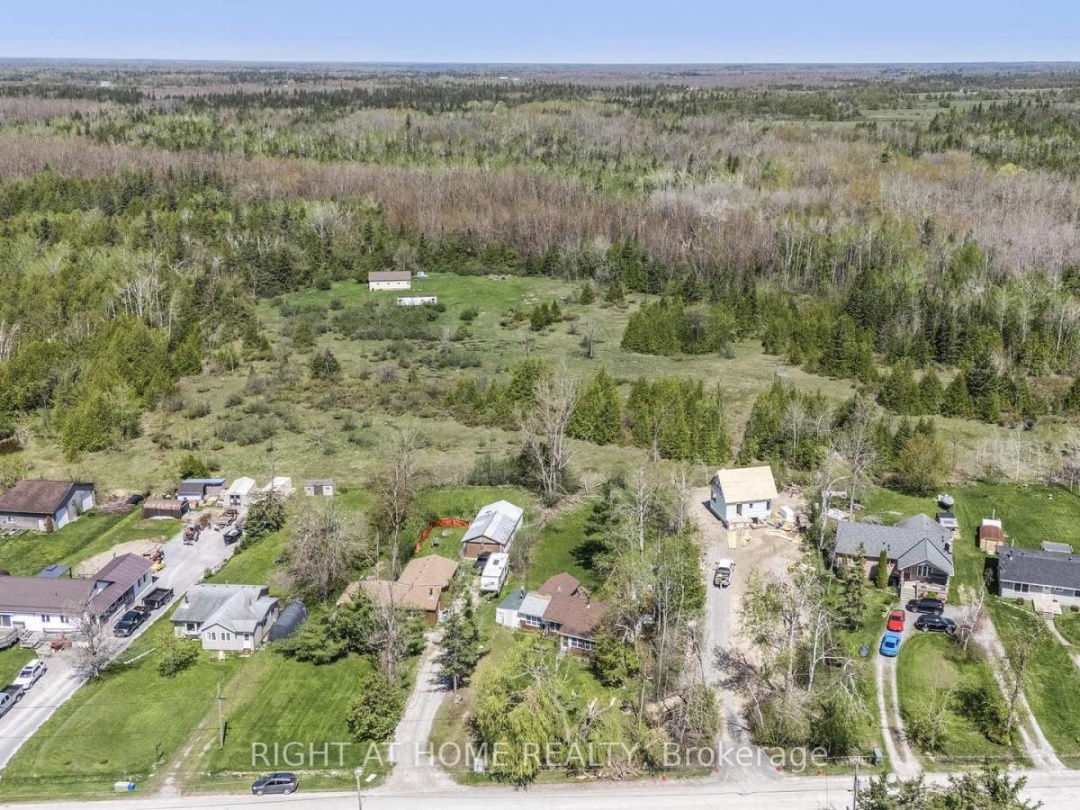 194 MCGUIRE BEACH ROAD, Kawartha Lakes (Carden)