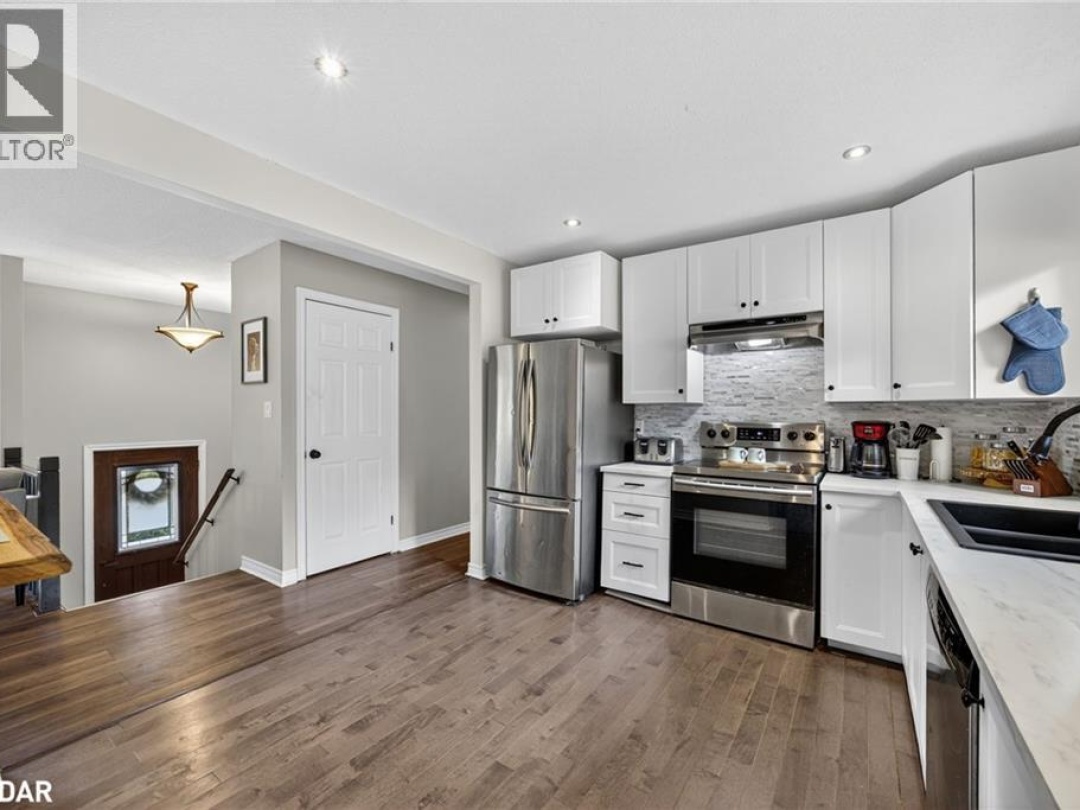10 CONDER Drive, 