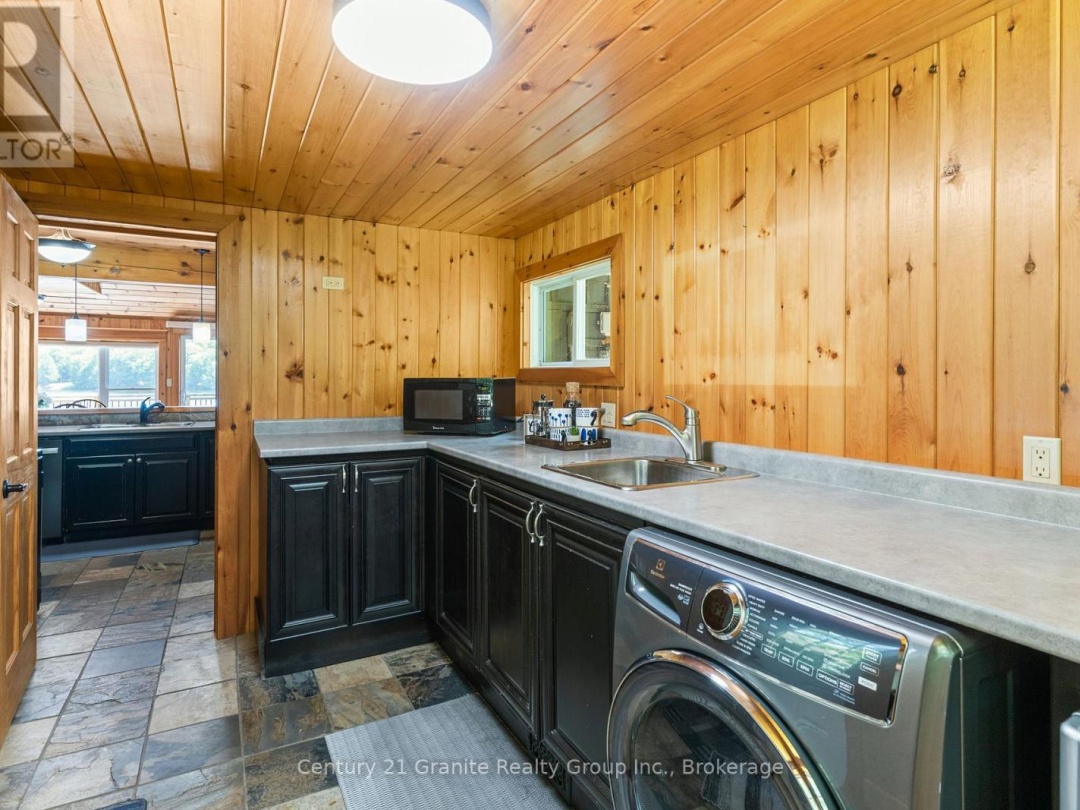 1025 SAGE DRIVE, 
