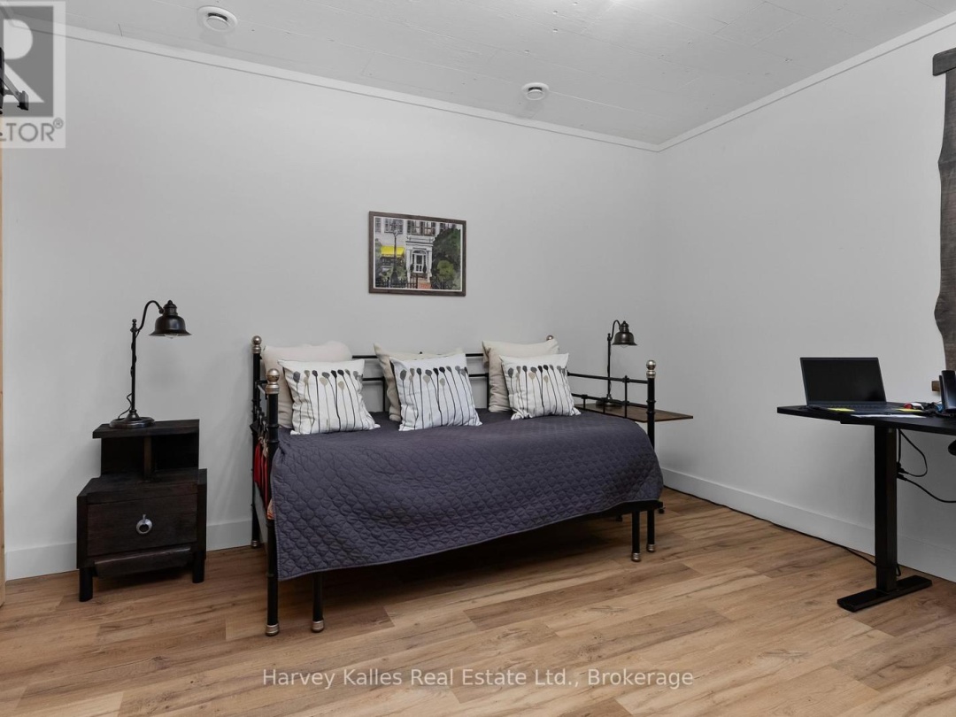 25 NATURES WAY, Huntsville (Brunel)