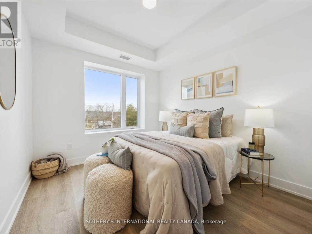 306 - 19B WEST STREET N, 