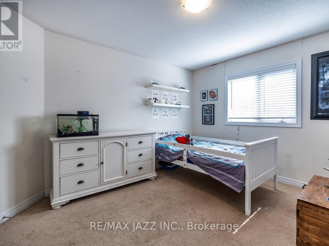 38 POLLOCK AVENUE, Brock (Beaverton)