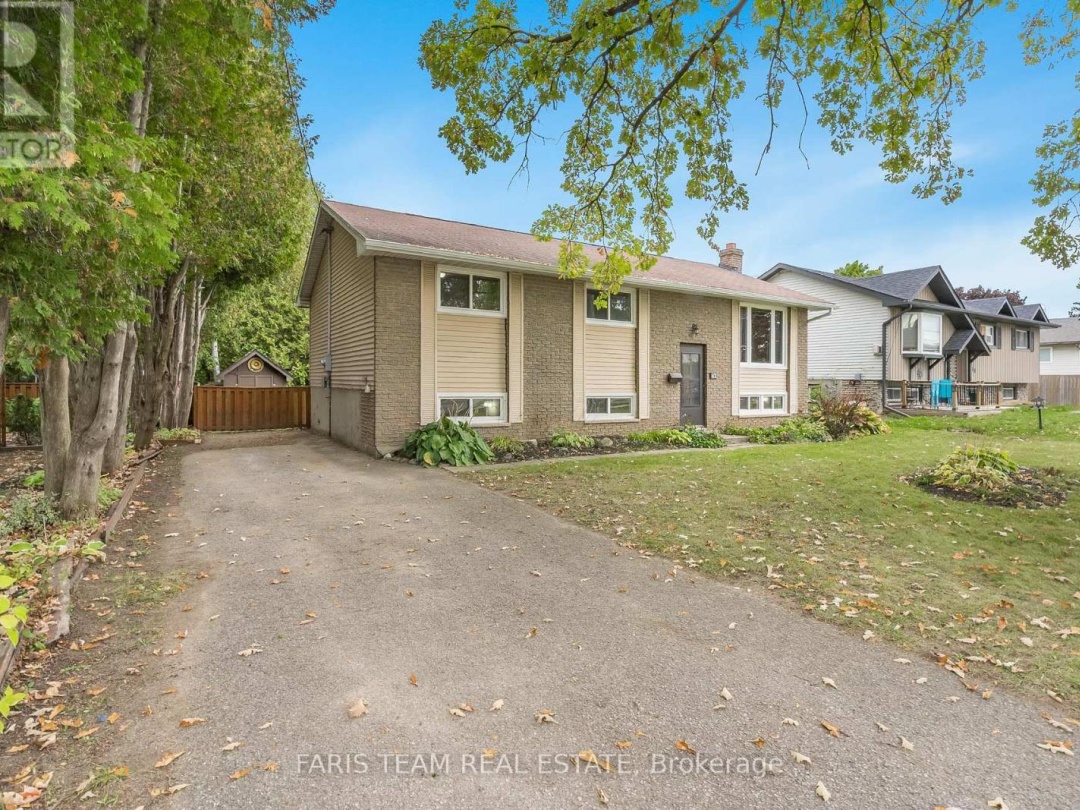 42 Fittons Road W, Orillia