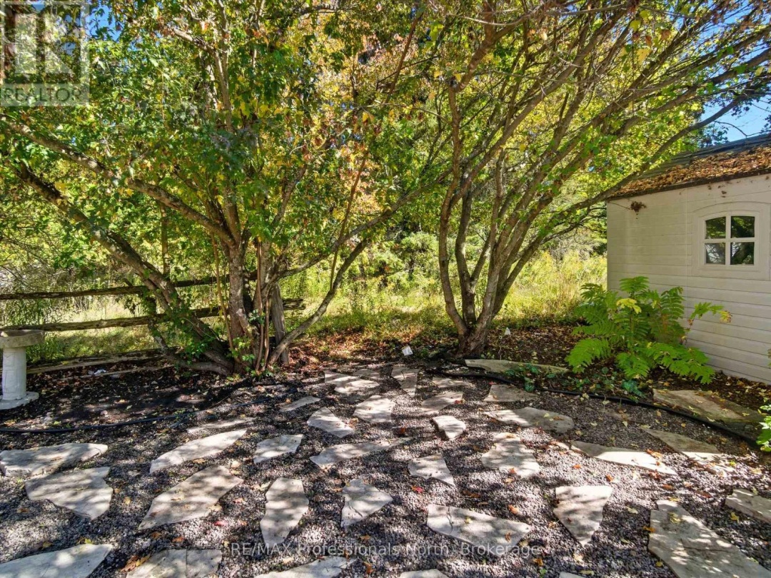 17 KEALL CRESCENT, 