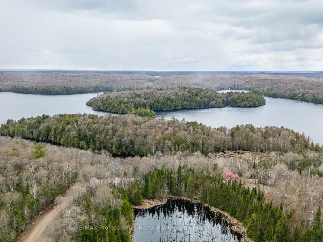 2041 GLAMOR LAKE ROAD, Highlands East (Monmouth)