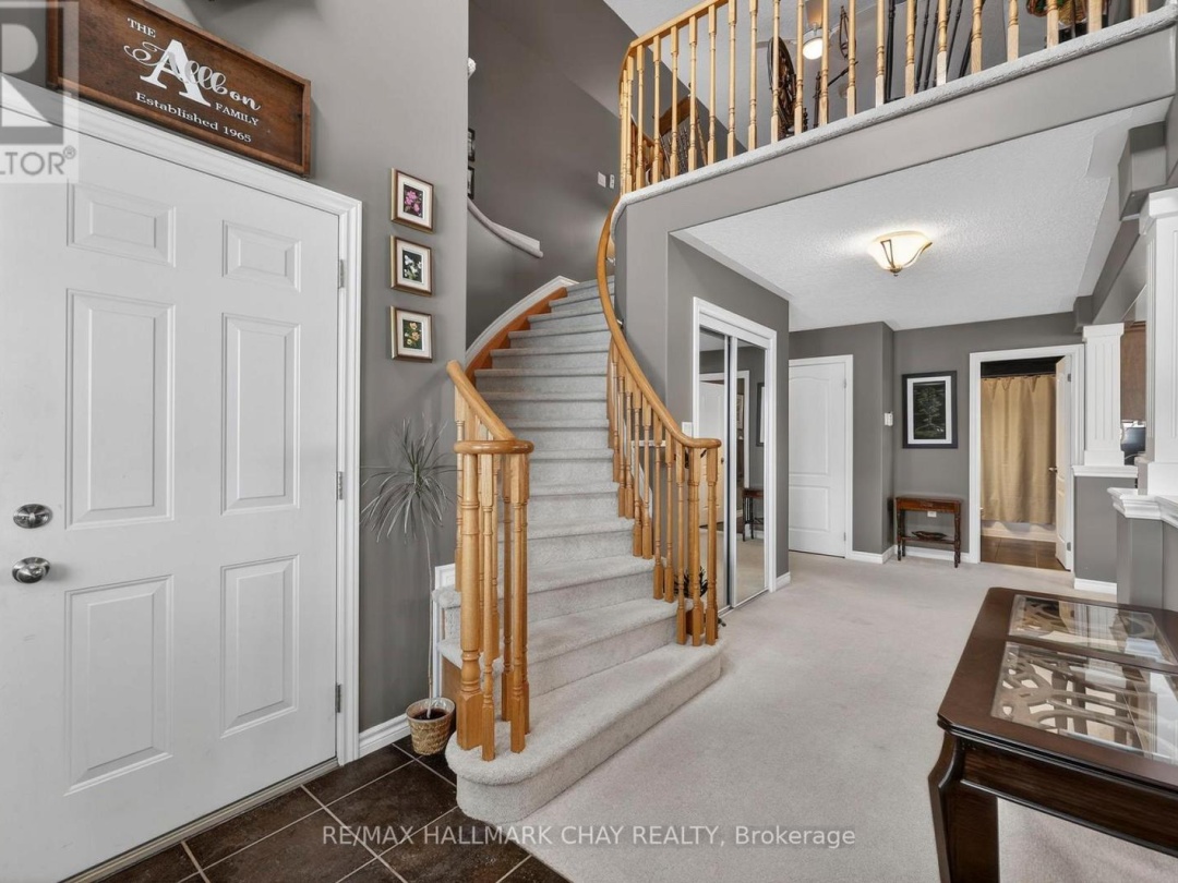 16 SHEPPARD DRIVE, Tay (Victoria Harbour)