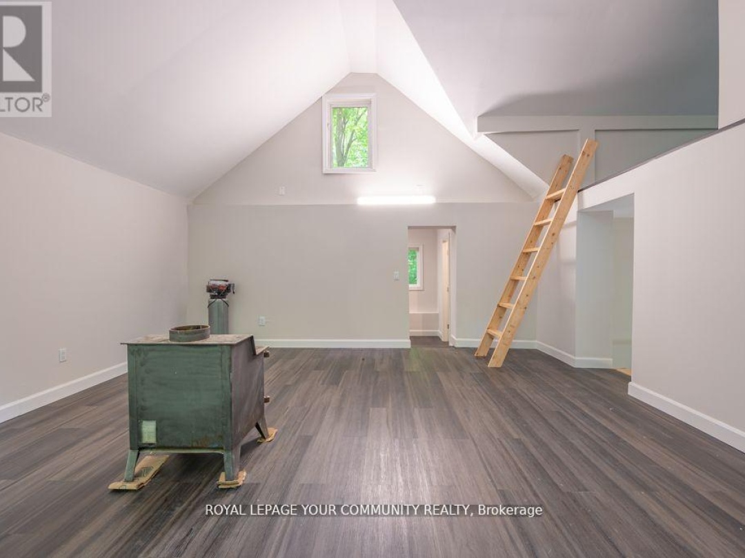 9297 HIGHWAY 118 E, Minden Hills (Minden)