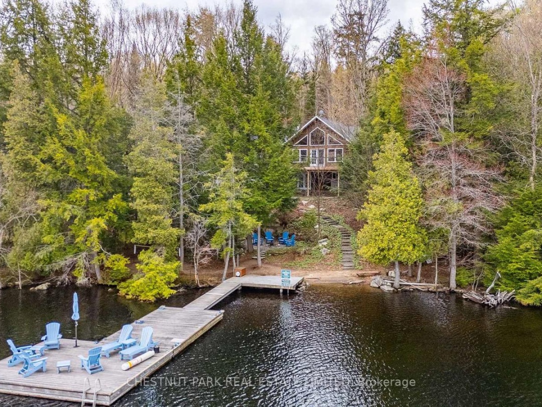 1018 RATTLESNAKE ROAD, Redstone Lake