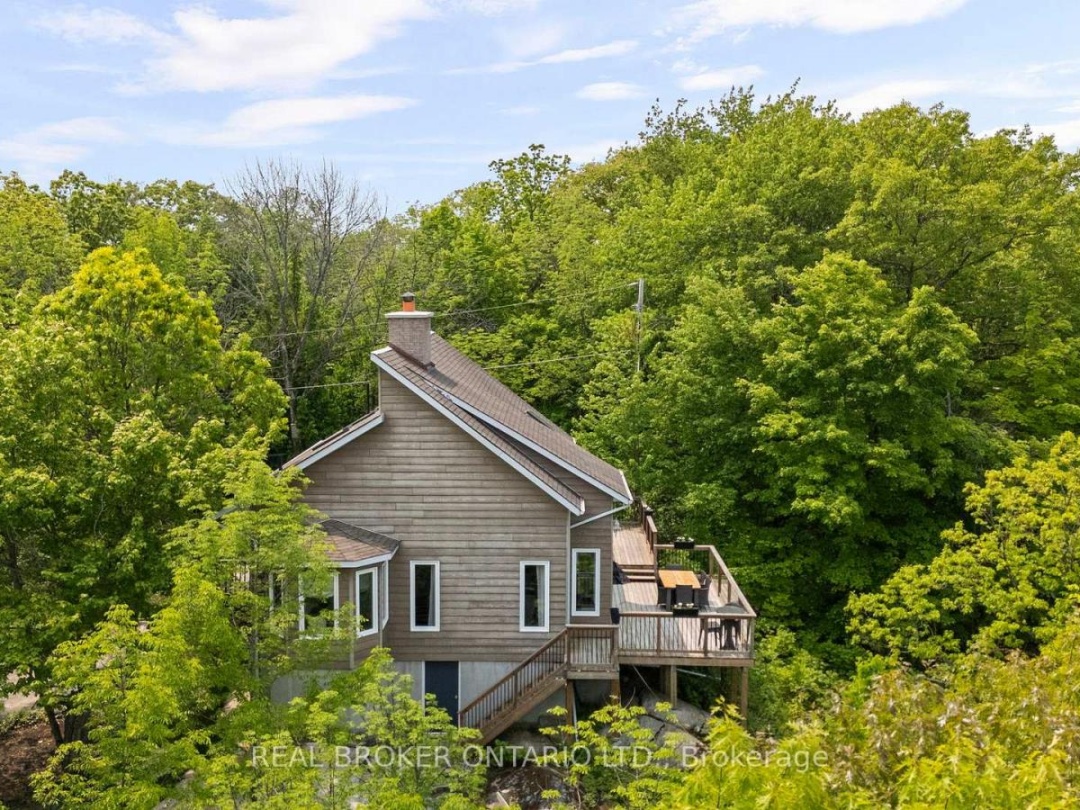2043 BEMAN POINT LANE, Gloucester Pool Lake
