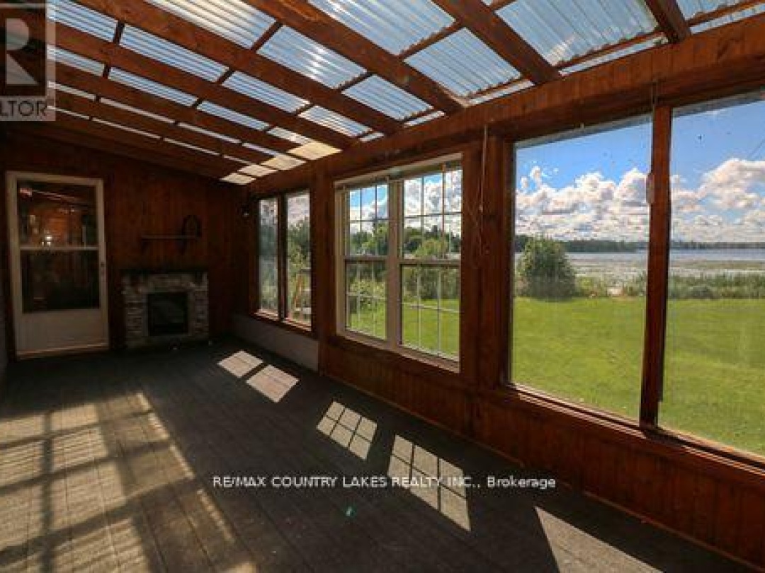 586 ROHALLION ROAD, Canal Lake