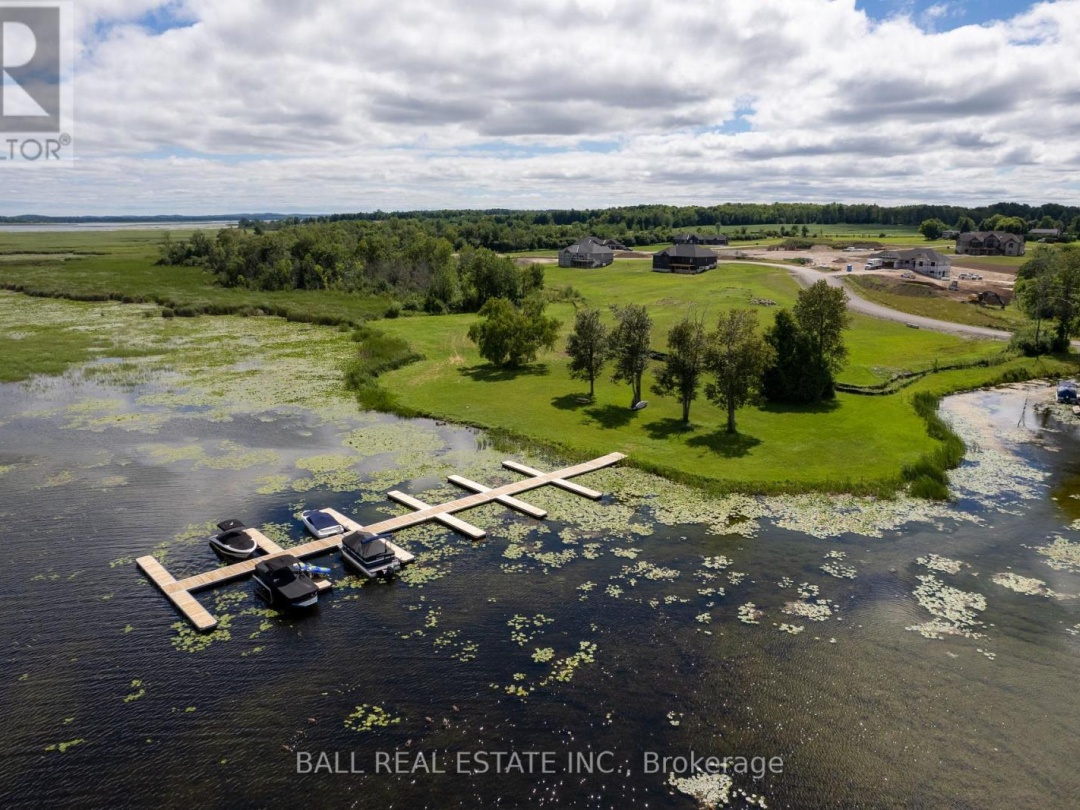 73 LAKEVIEW CRESCENT, Pigeon Lake