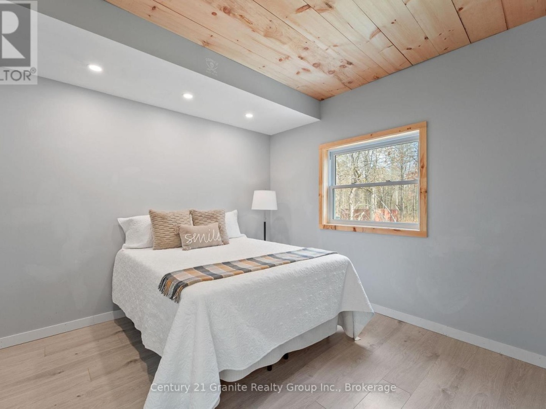 1126 RICE ROAD, Minden Hills (Snowdon)