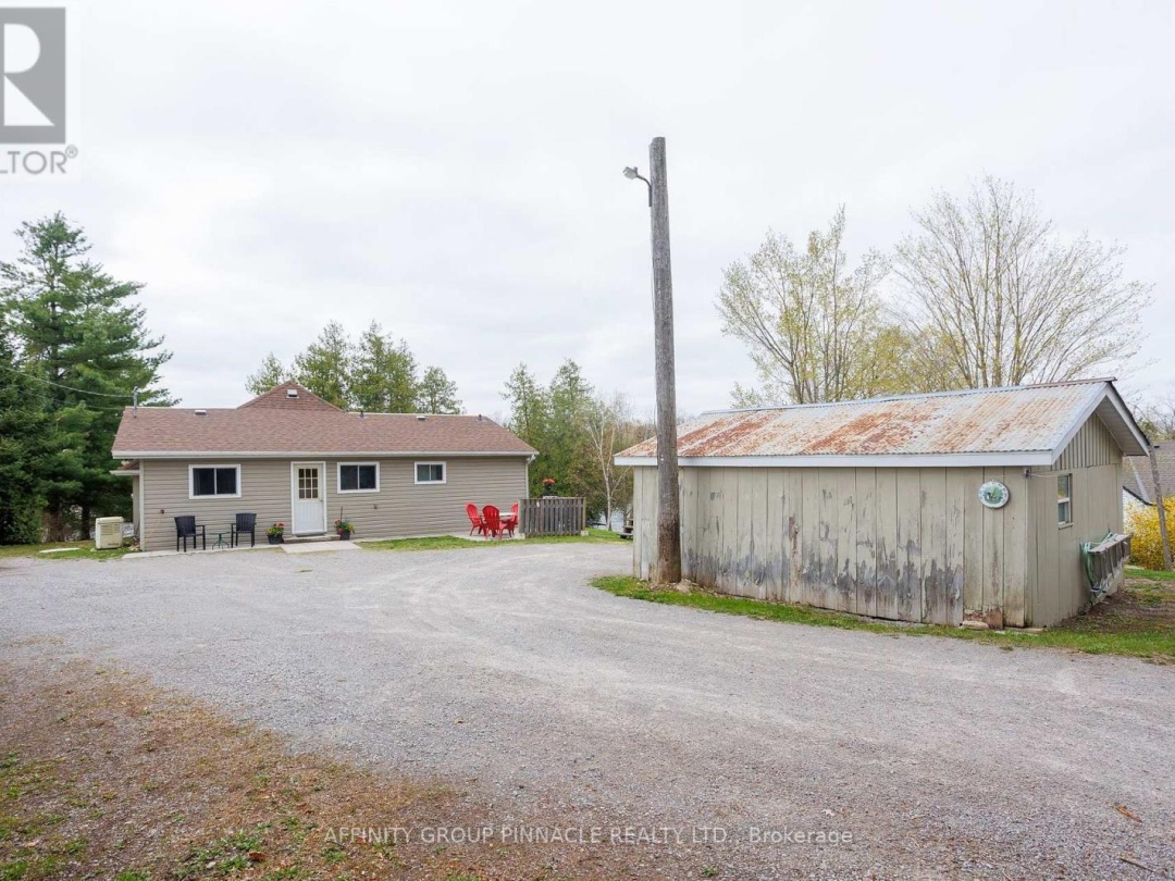 106 COLDSTREAM ROAD, Rosedale Lake