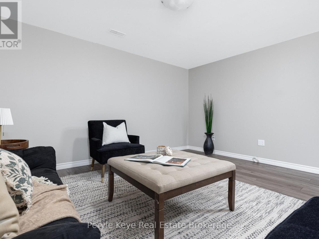 19 SERENITY PLACE CRESCENT, 